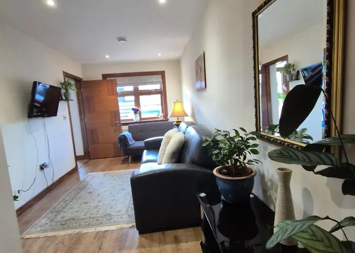 Self-Catering Extended Family Home